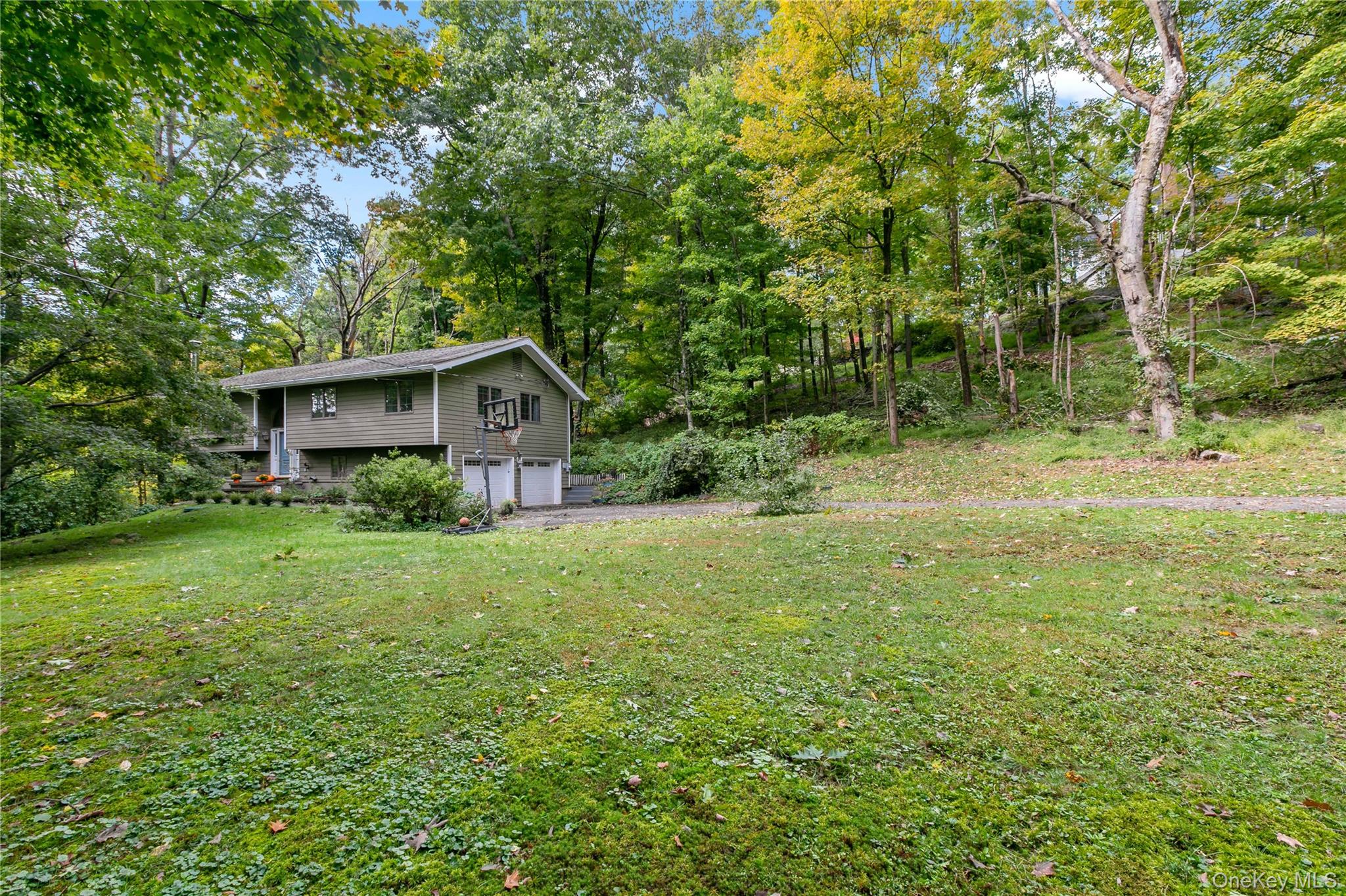 999 Cliff Avenue Property Photo 2