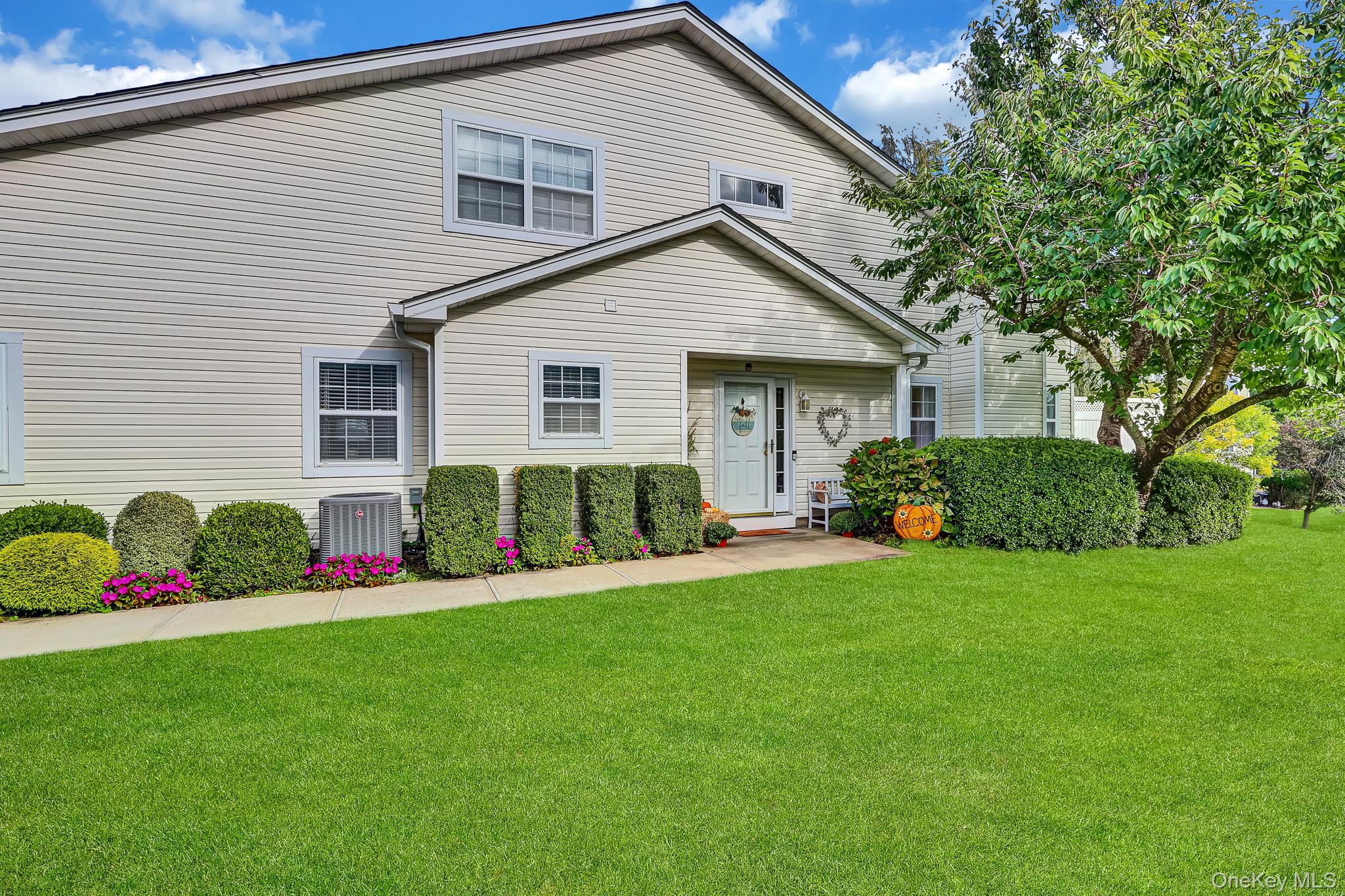 224 Erik Drive Property Photo 1
