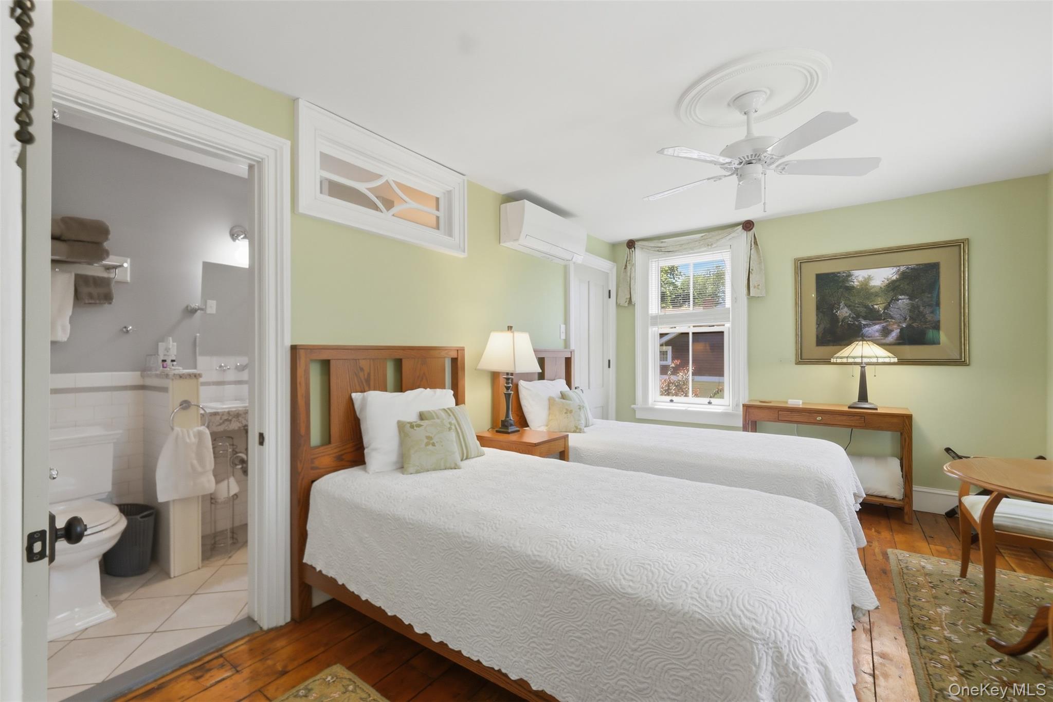 5 West Street Property Photo 25
