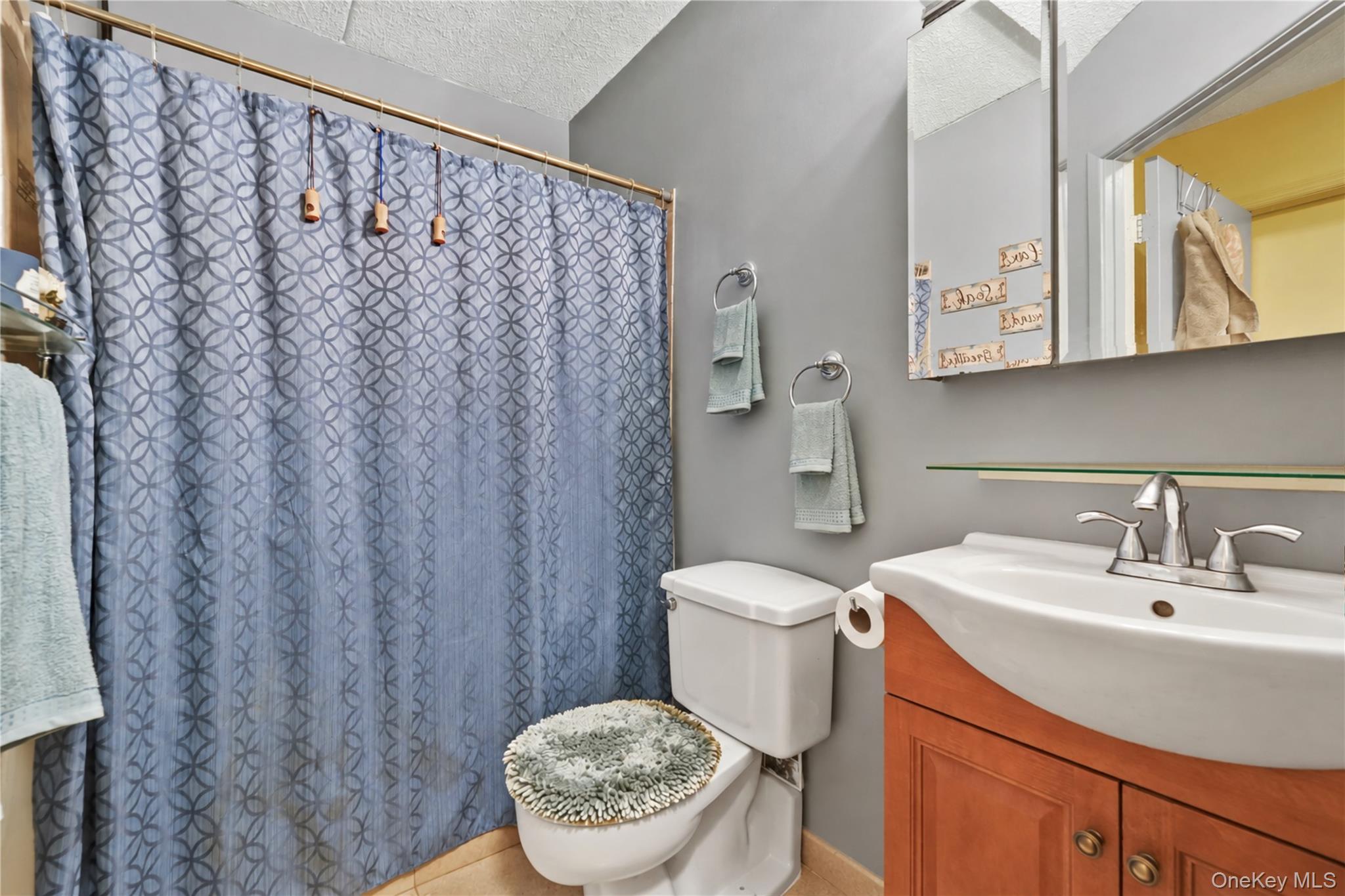 861 Home Street Property Photo 12