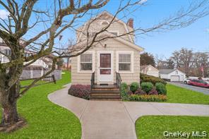 20 Archer Avenue Property Photo 1