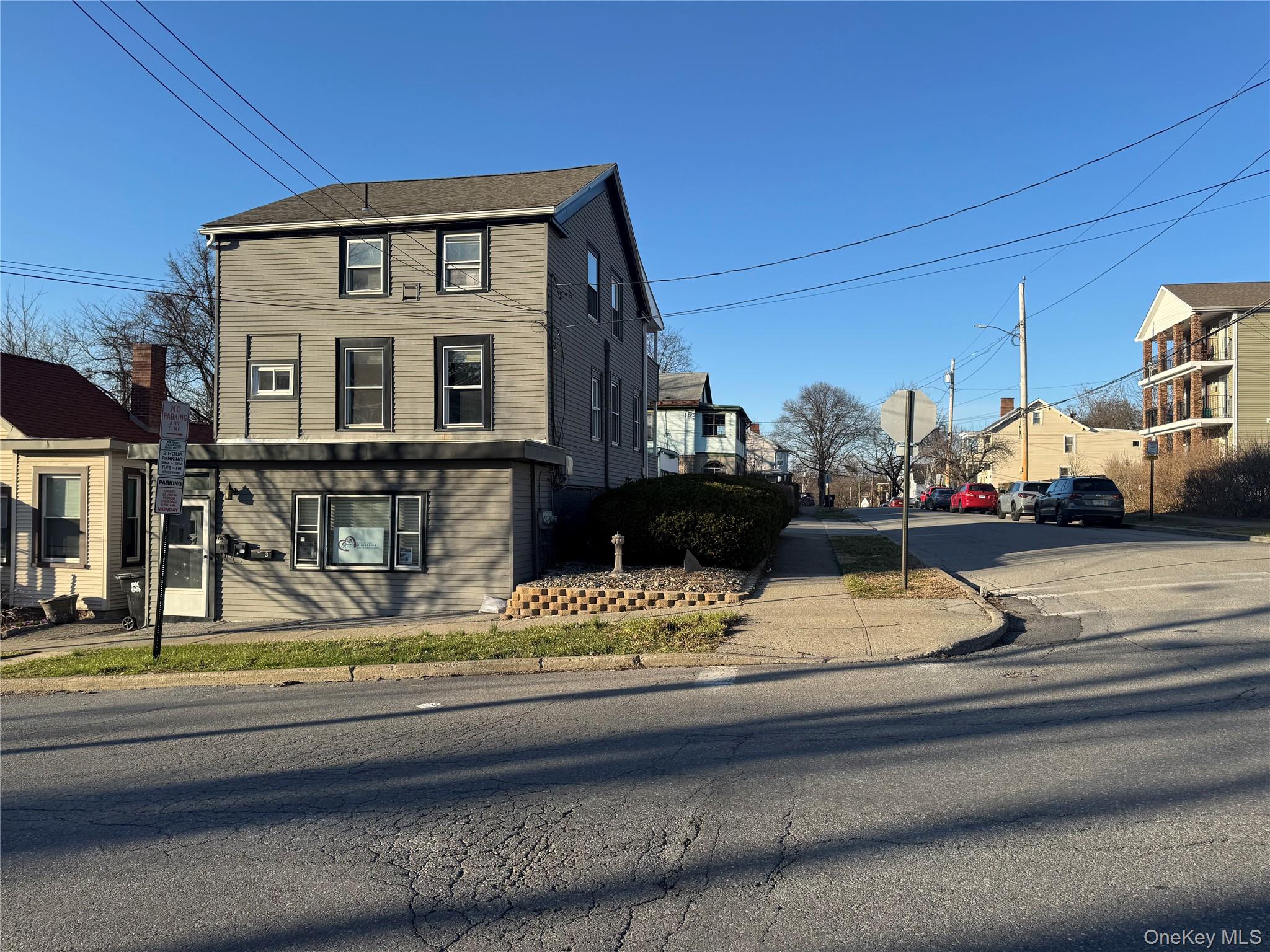 34 Hoffman Street 3 Property Photo 1