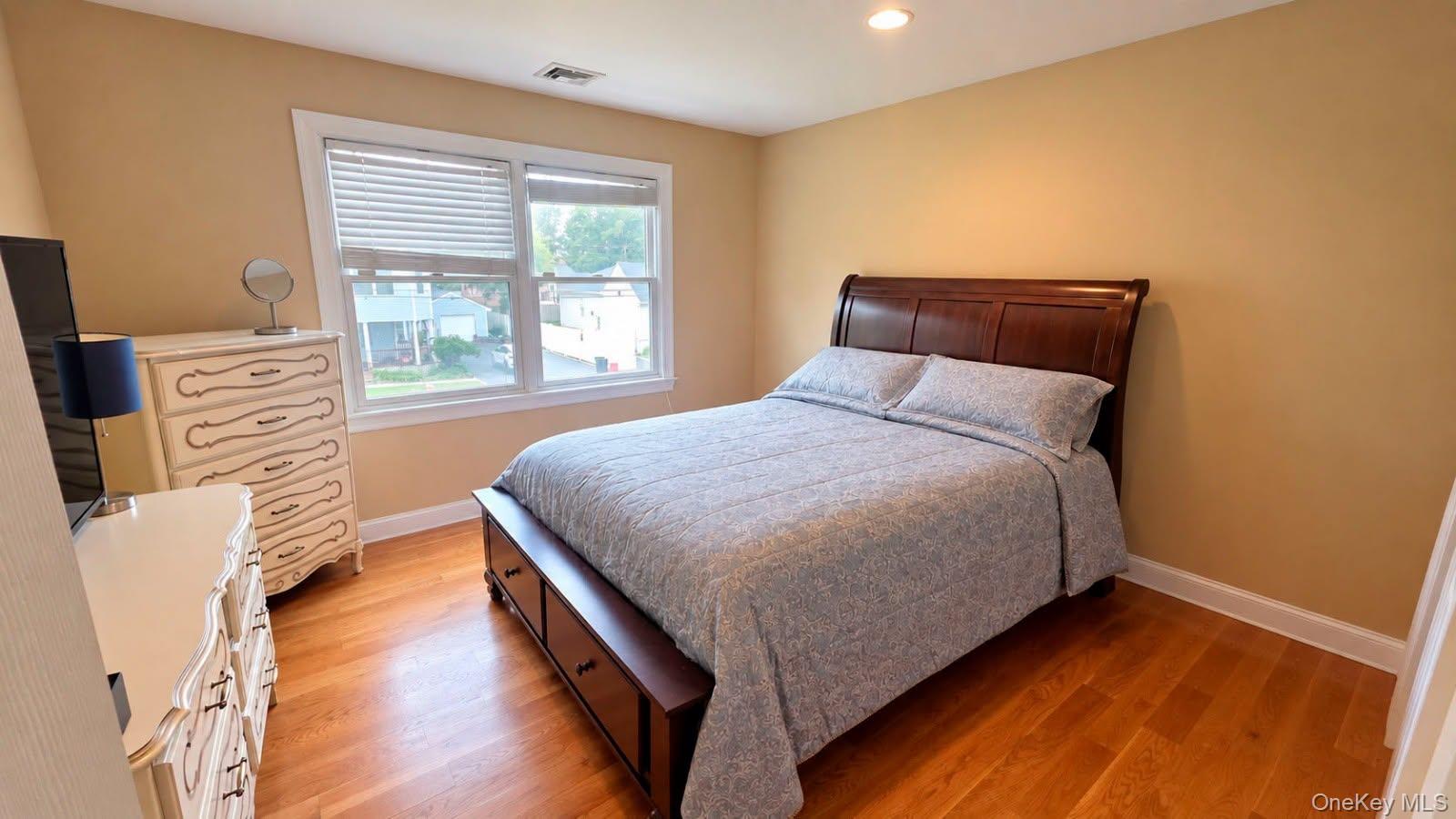 3 Cleveland Street Property Photo 25