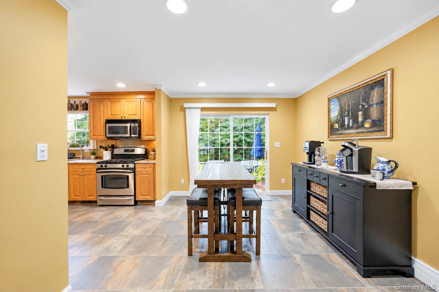 344 Barton Avenue Property Photo 15