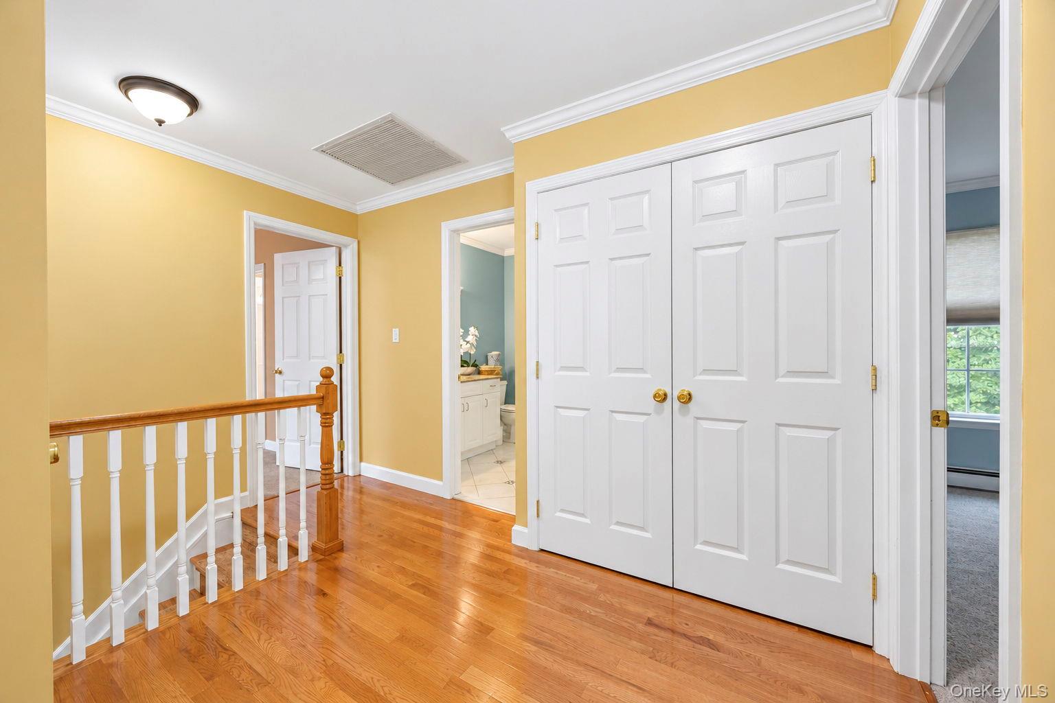 344 Barton Avenue Property Photo 25