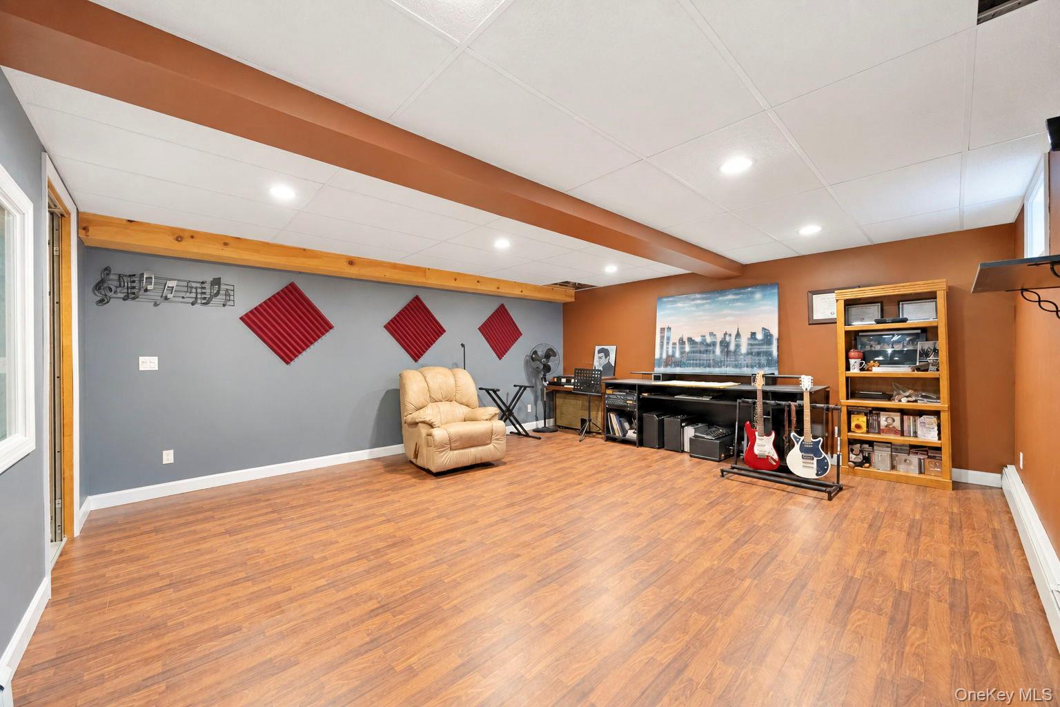 344 Barton Avenue Property Photo 41