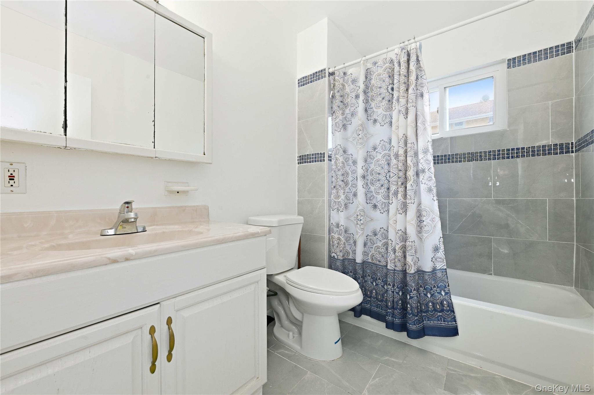 75 Harding Place Property Photo 23
