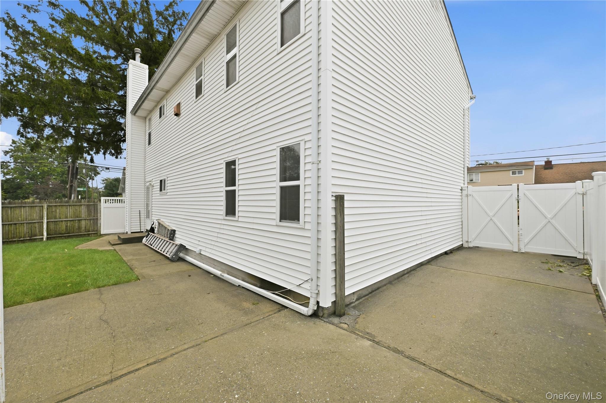 75 Harding Place Property Photo 32