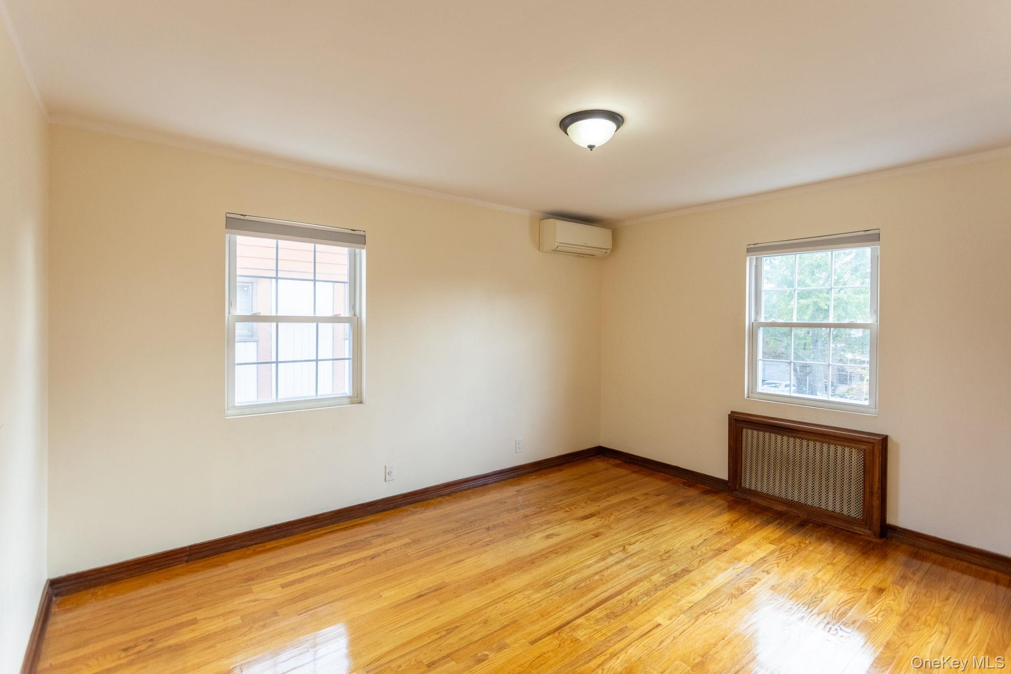 73-35 189th Street Property Photo 12