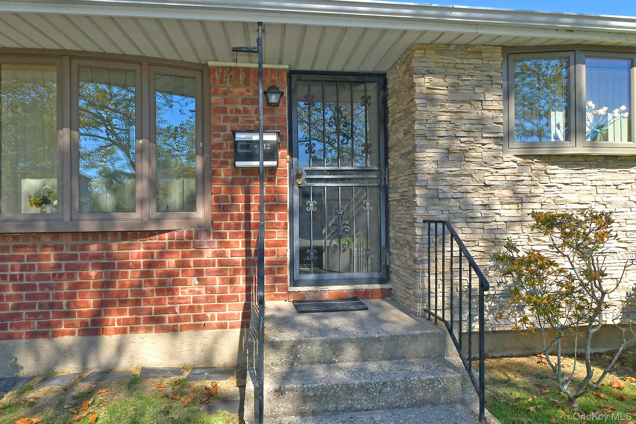 12 Marie Crescent Property Photo 4