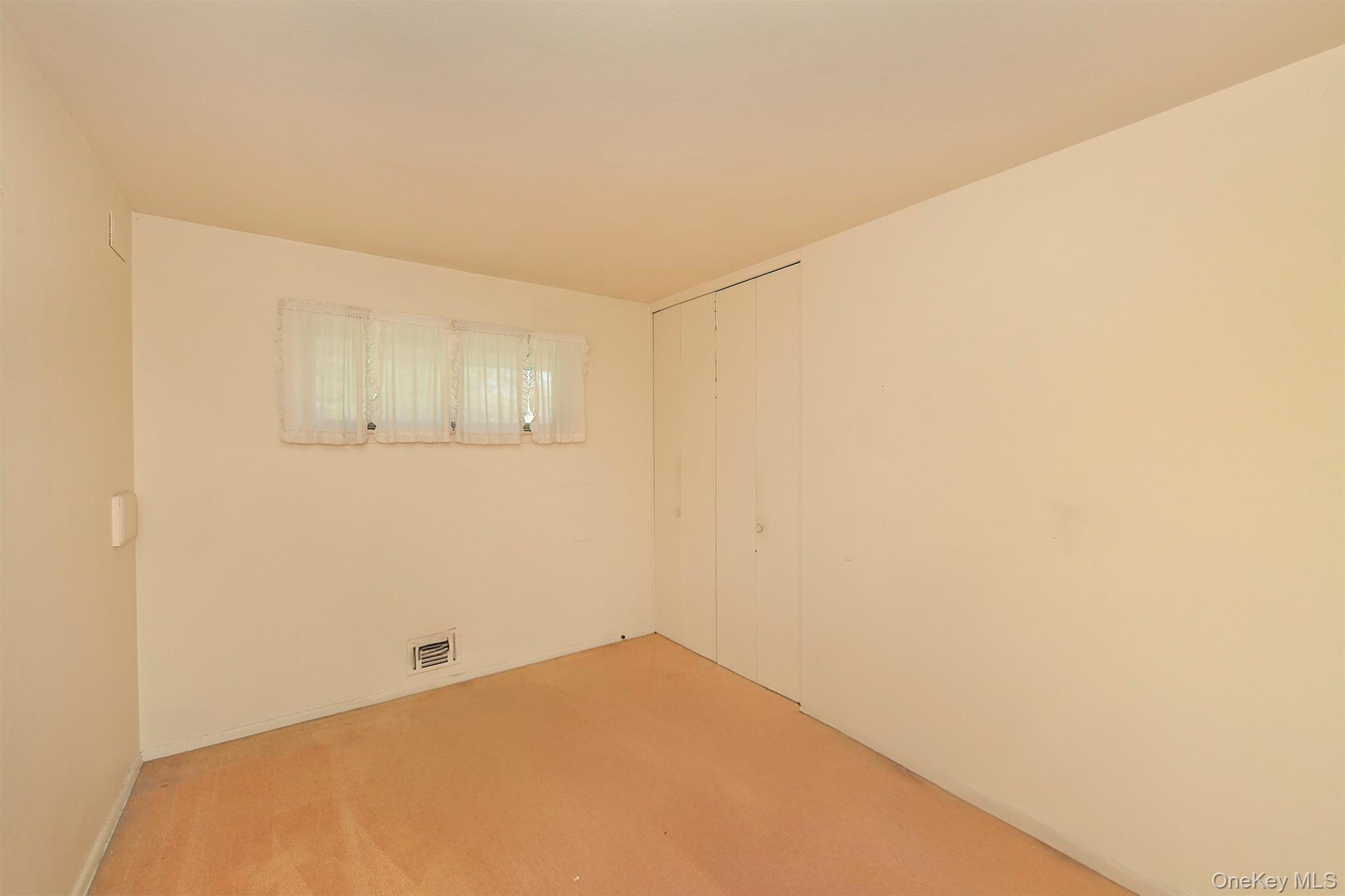 12 Marie Crescent Property Photo 13