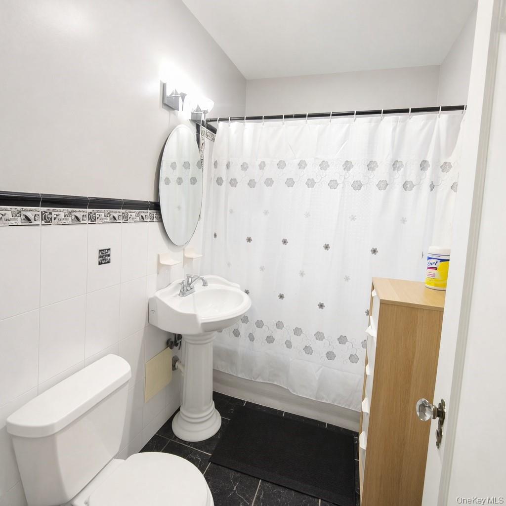 1 Franklin Avenue 5e Property Photo 11