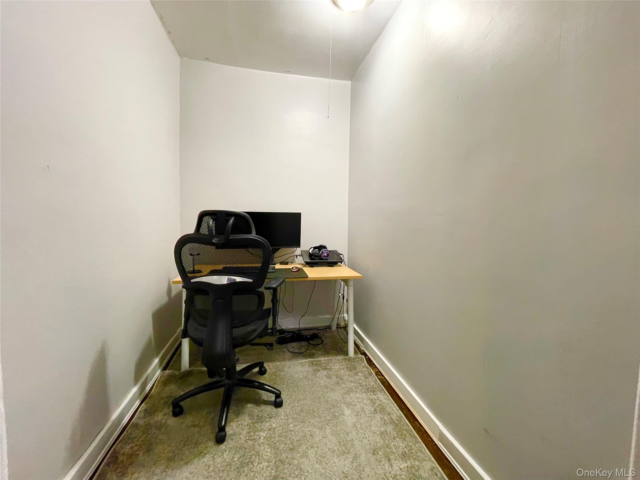1 Franklin Avenue 5e Property Photo 5