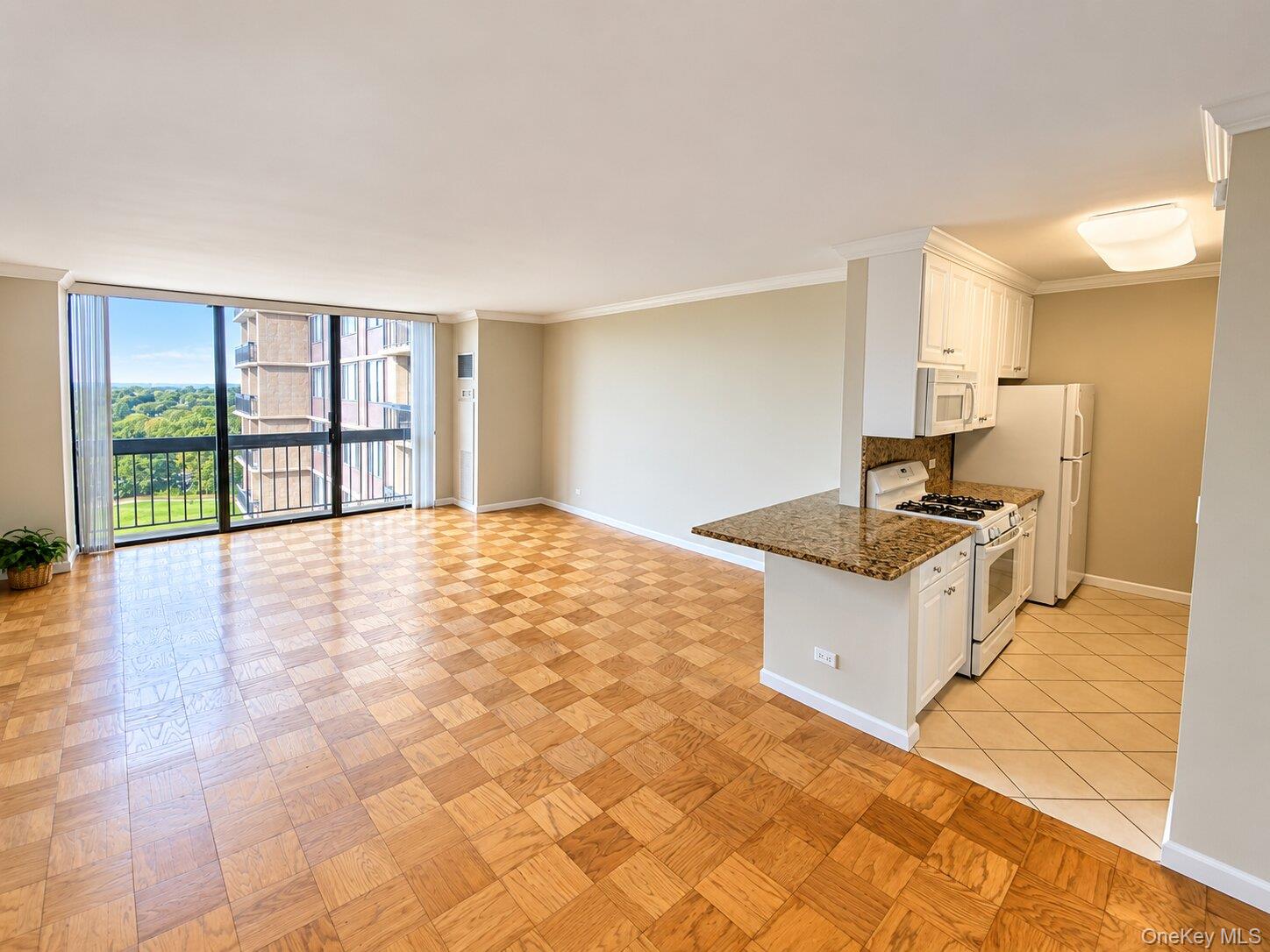 26910 Grand Central Parkway 10t Property Photo 2