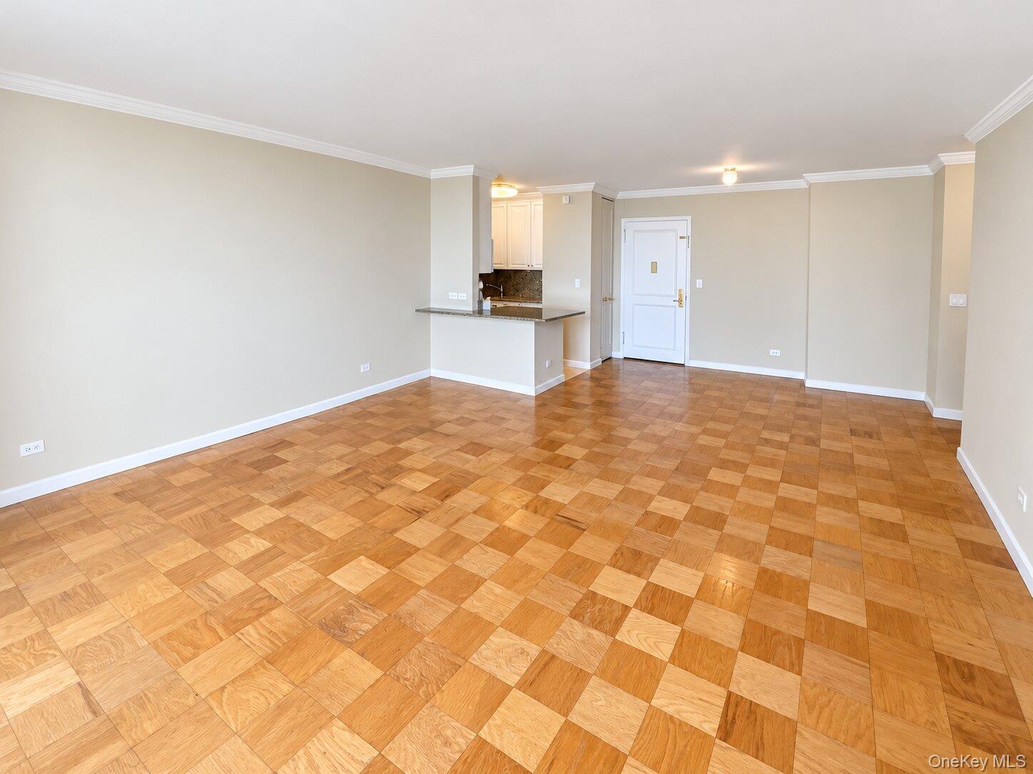 26910 Grand Central Parkway 10t Property Photo 4