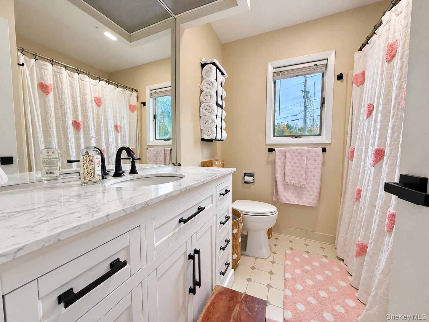 432 Villa Roma Road 2a Property Photo 22