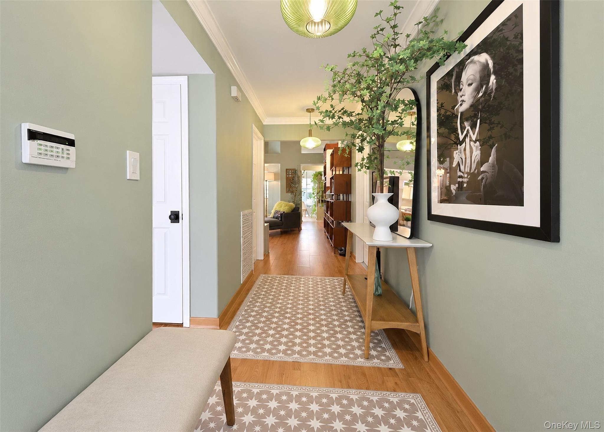 4 Orient Court Property Photo 3