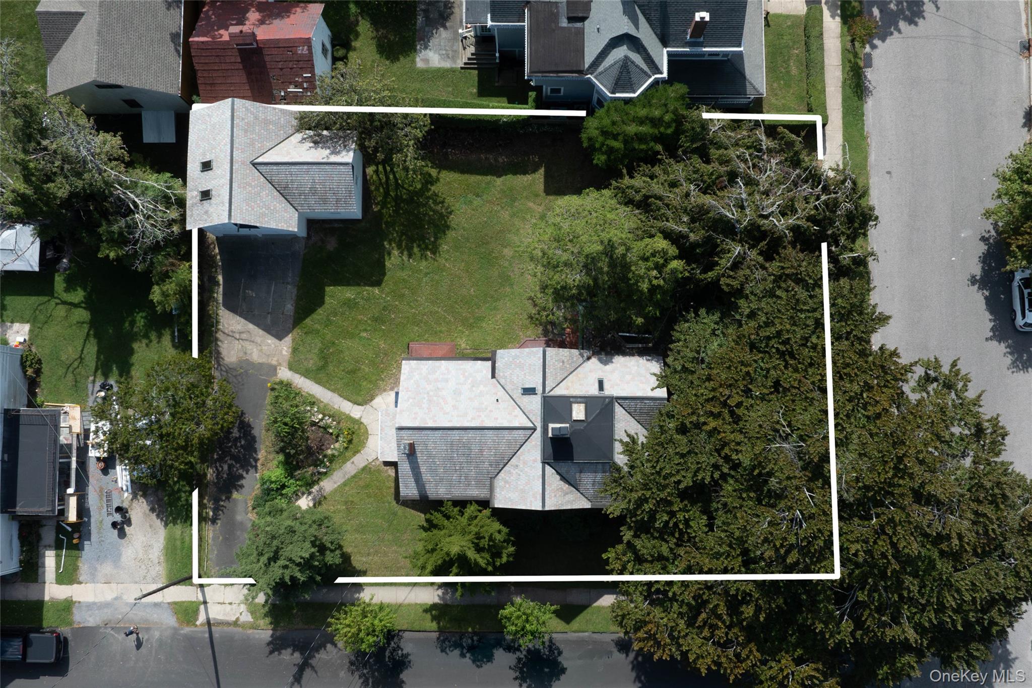 440 1st Street Property Photo 2