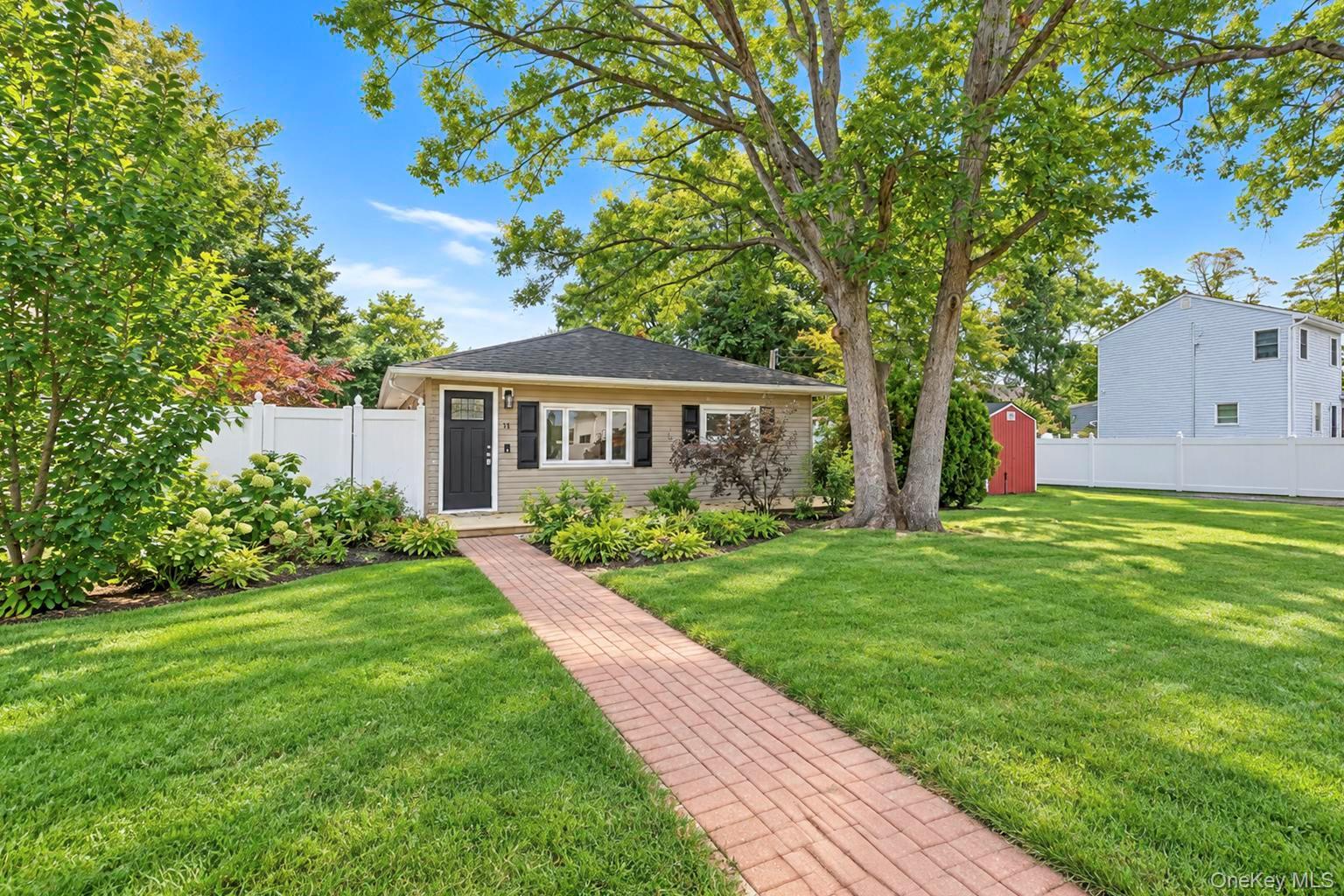 11 Tell Avenue Property Photo 1