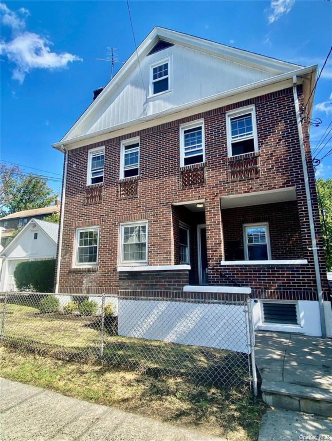 53 Madeleine Avenue 2 Property Photo 6