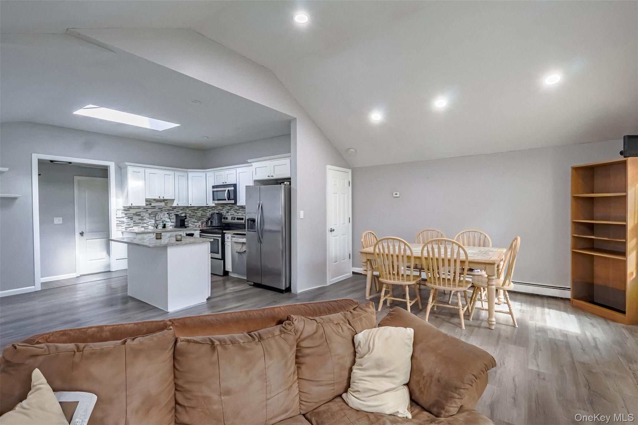 3 Elmwood Avenue Property Photo 5