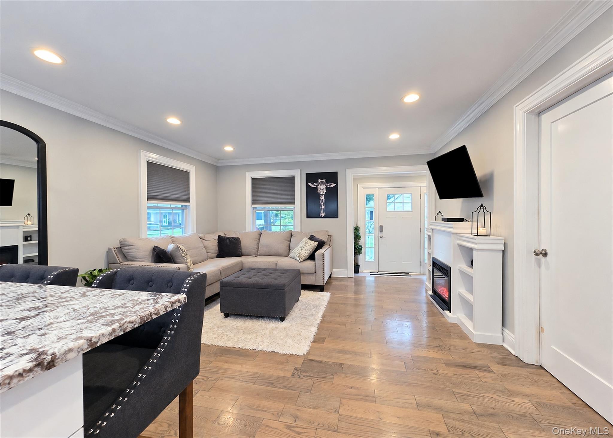 124 Bradford Avenue Property Photo 4