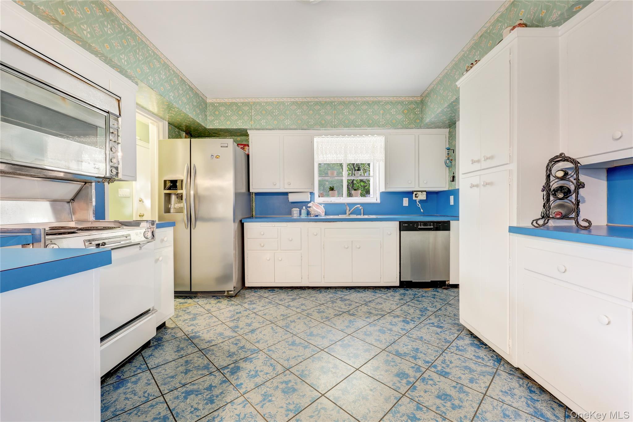 178 Schenck Circle Property Photo 14