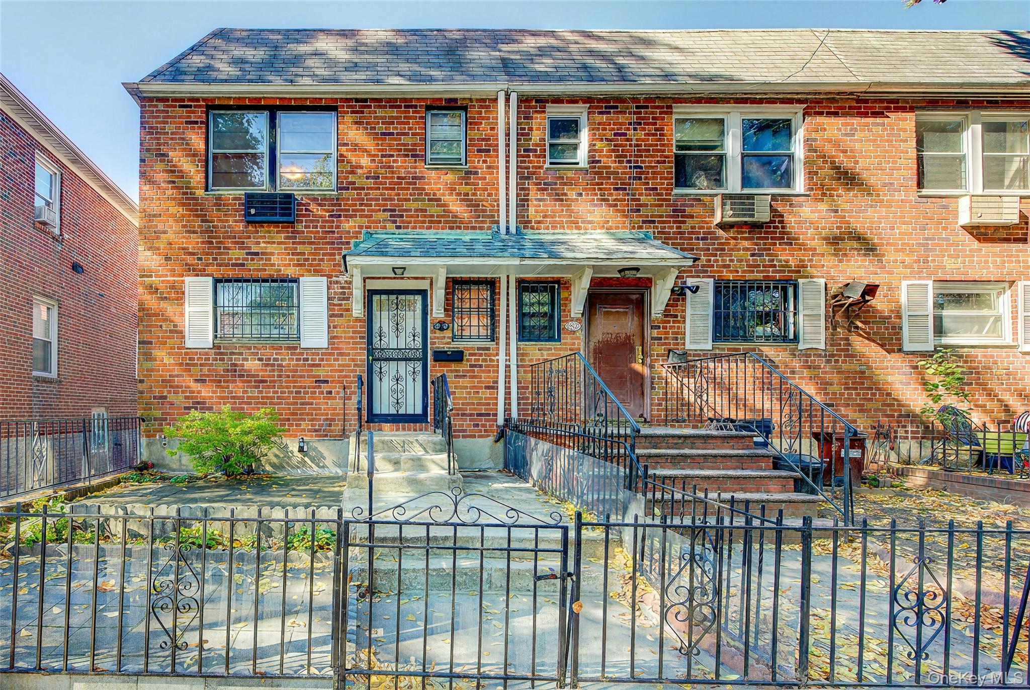 32-26 76th Street Property Photo 1