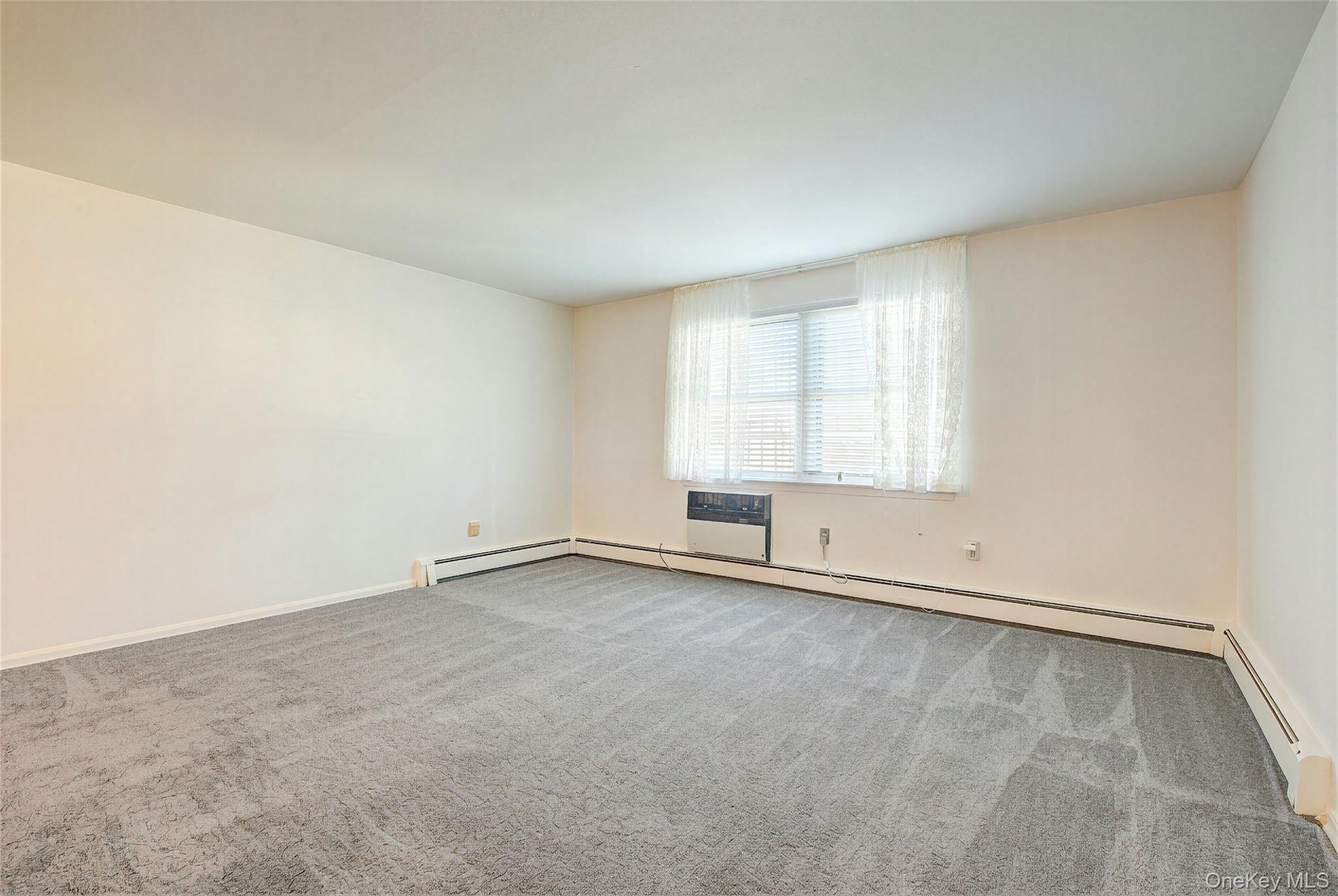 32-26 76th Street Property Photo 15