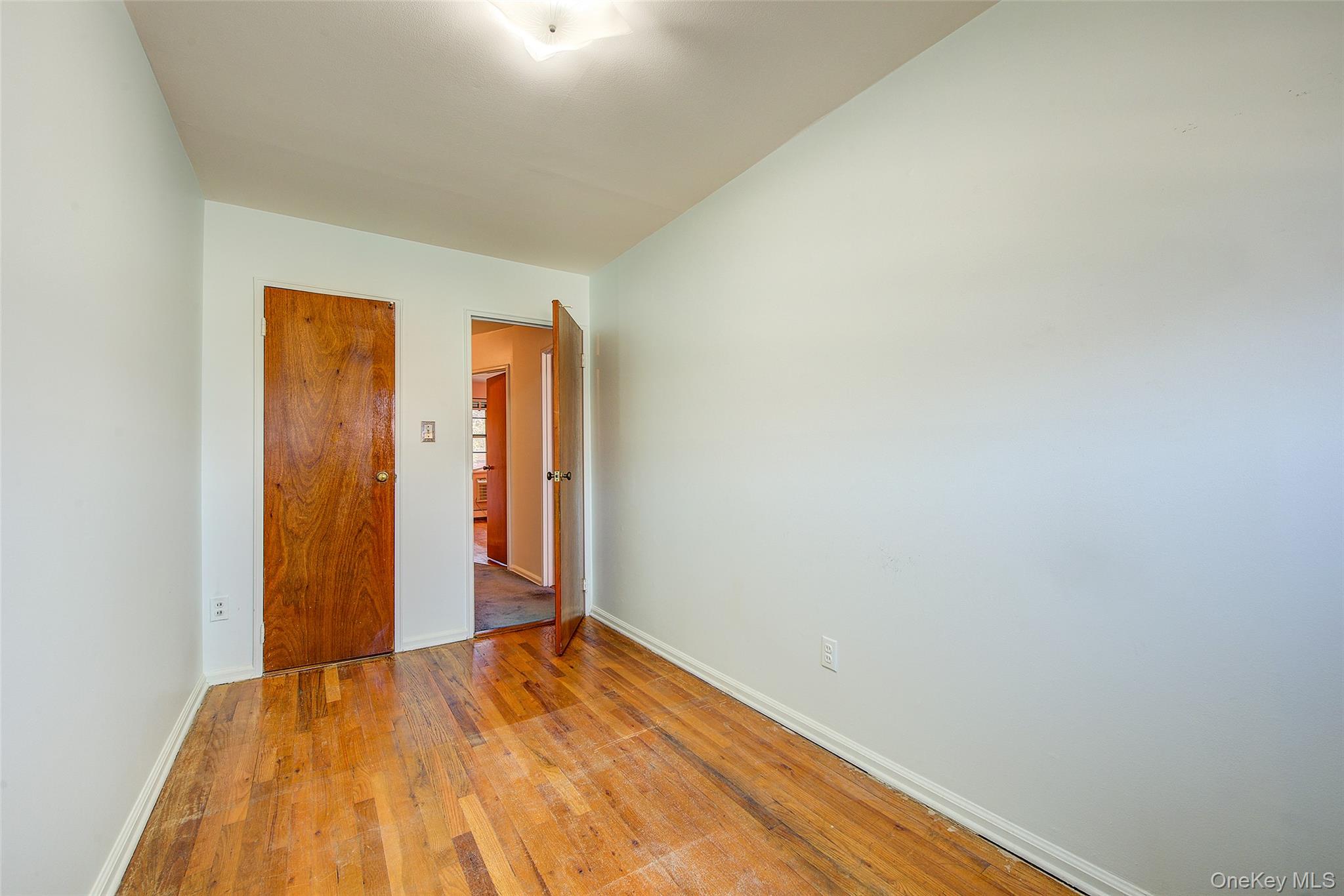 32-26 76th Street Property Photo 36