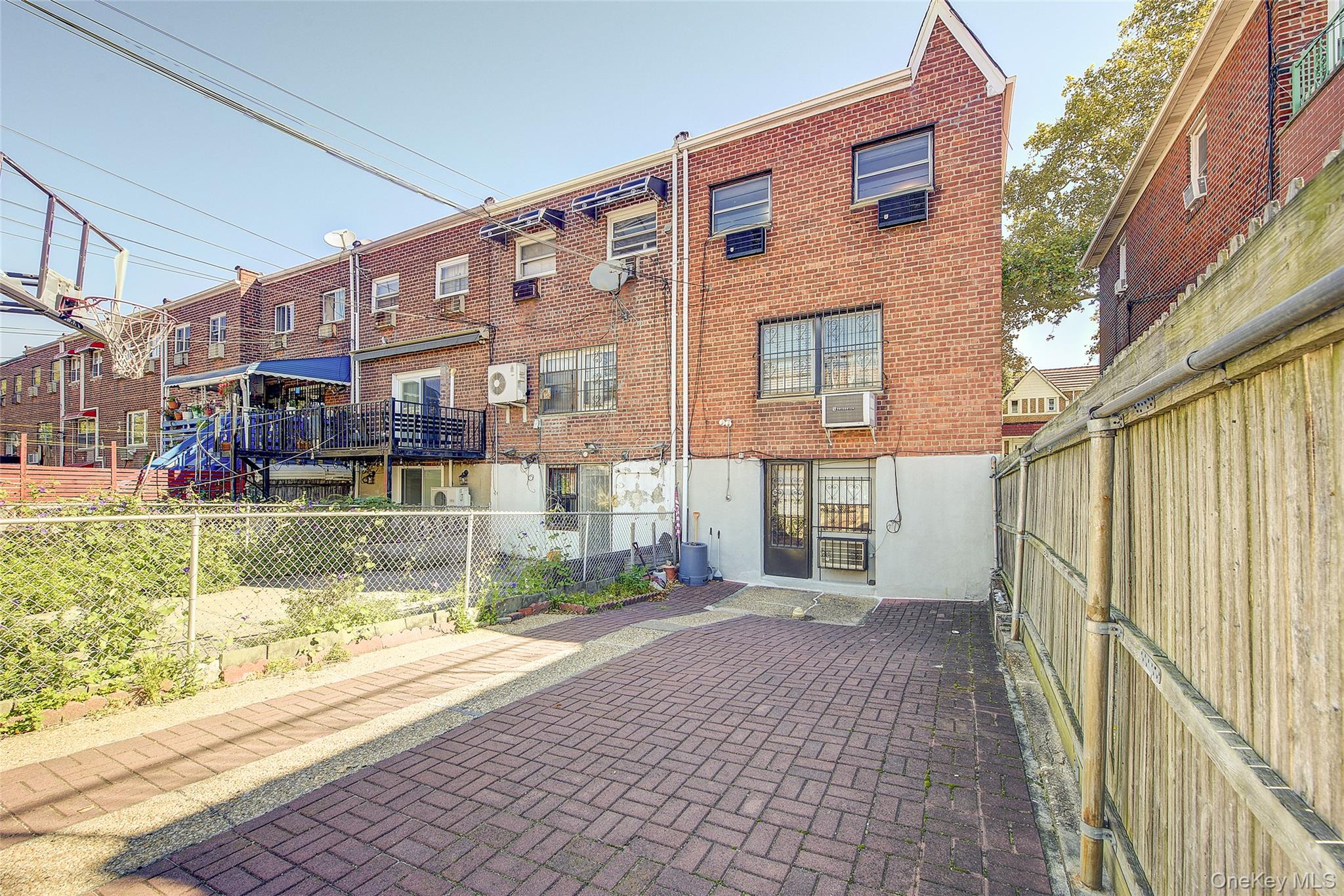 32-26 76th Street Property Photo 45
