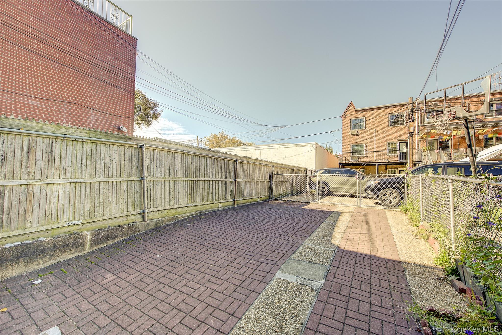 32-26 76th Street Property Photo 46