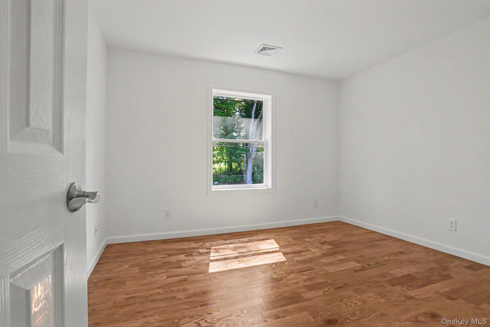 32 Spruce Road Property Photo 16