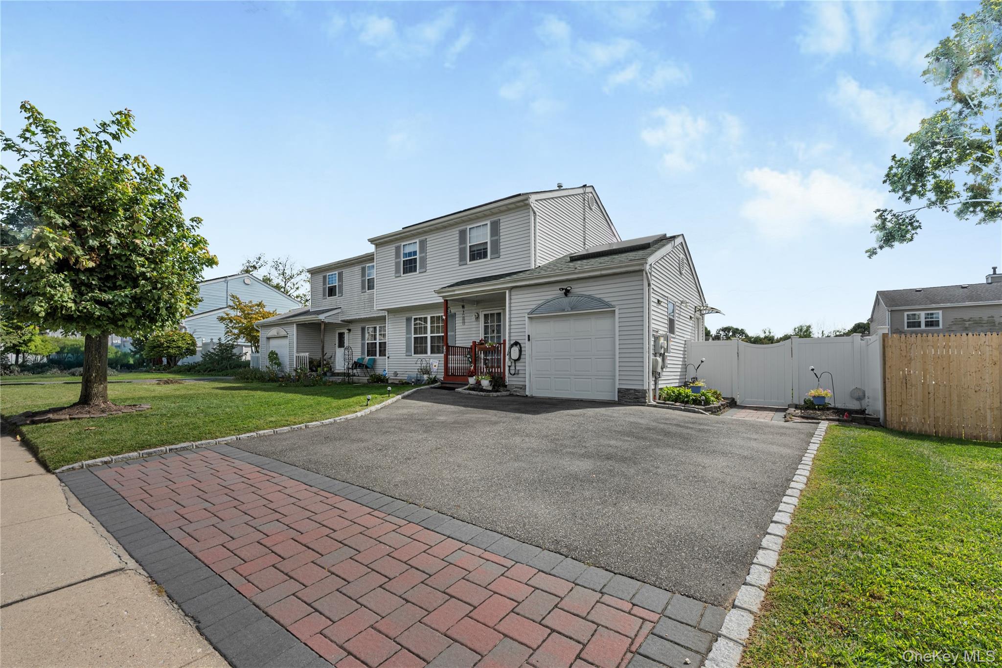 39 Elm Street Property Photo 3