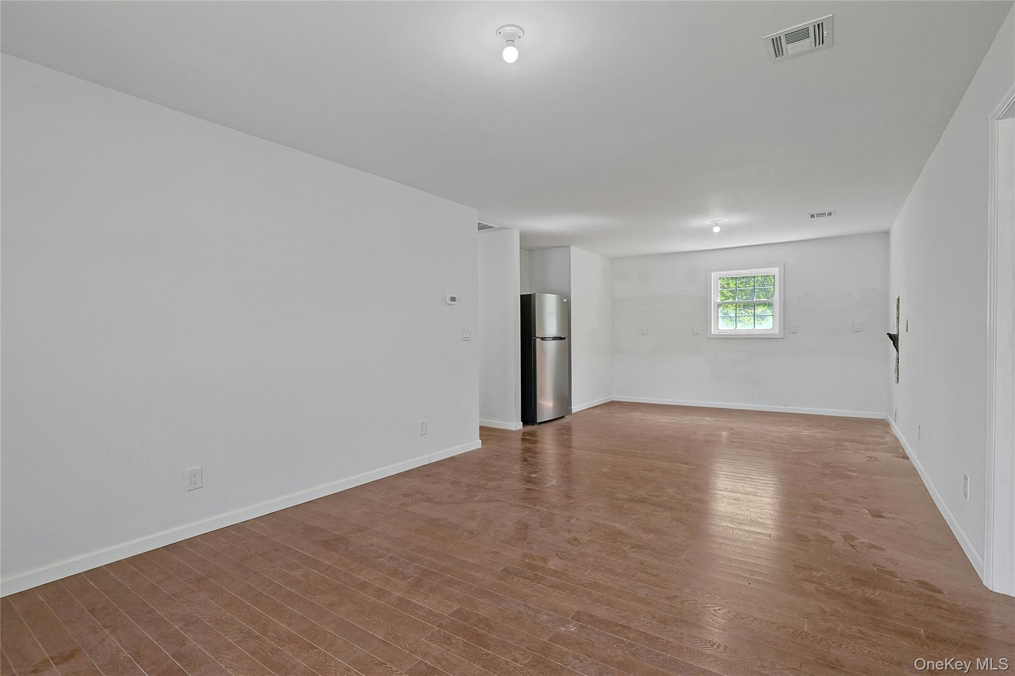 15 Waldron Avenue Property Photo 27