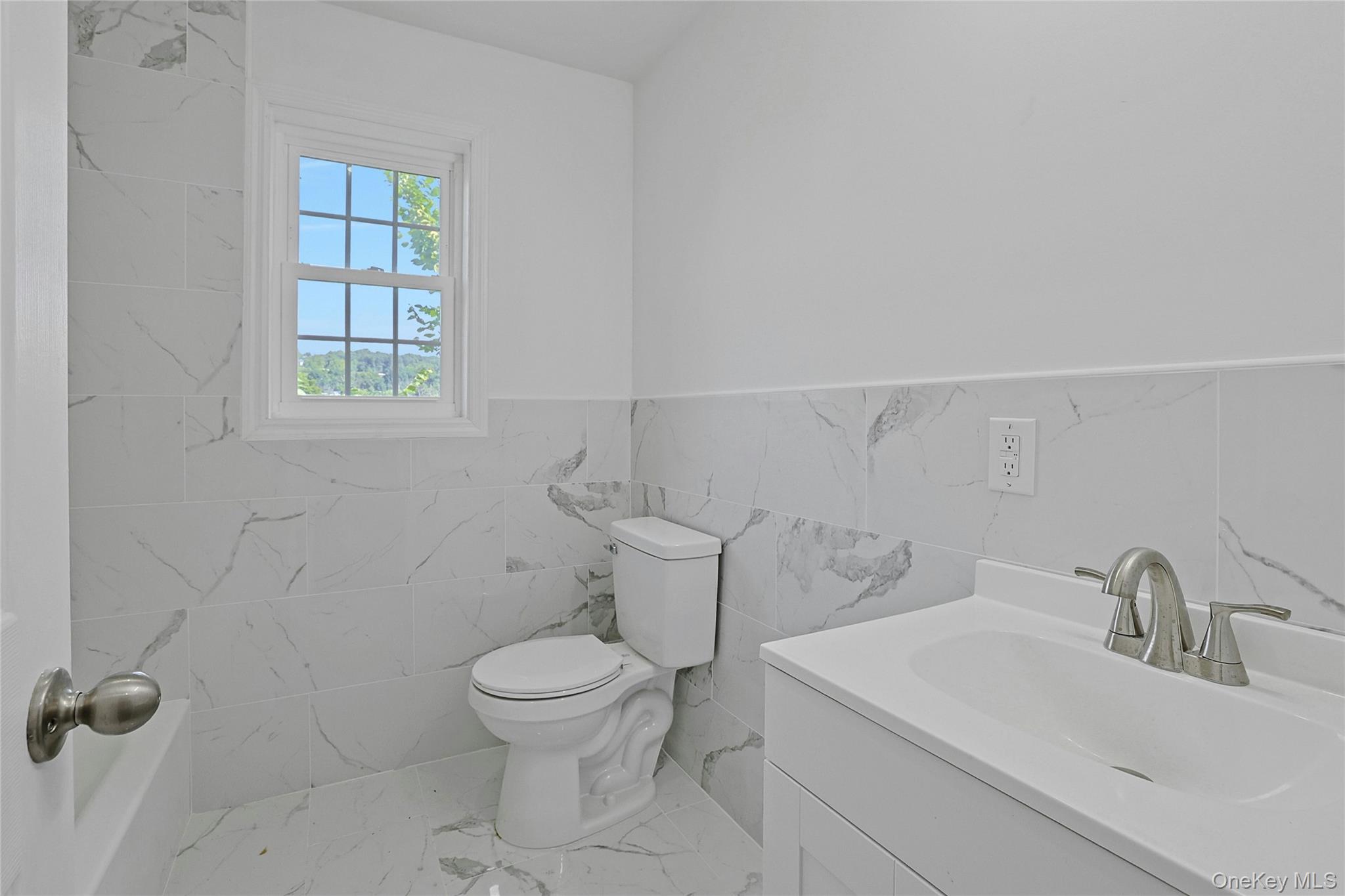 15 Waldron Avenue Property Photo 32
