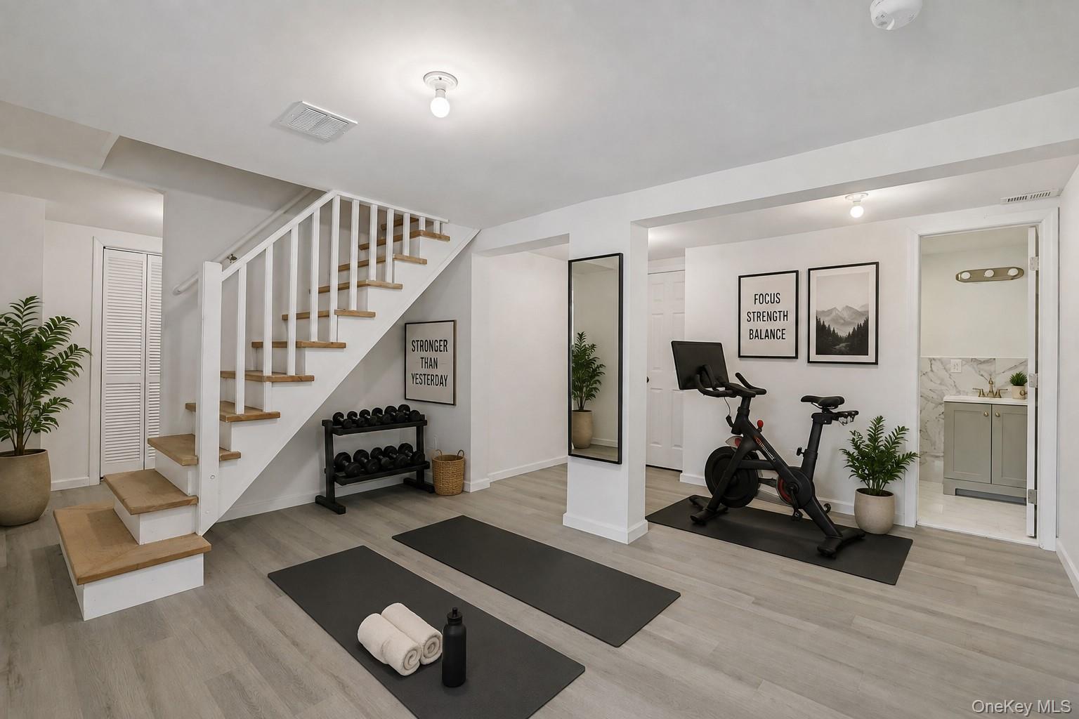 15 Waldron Avenue Property Photo 35