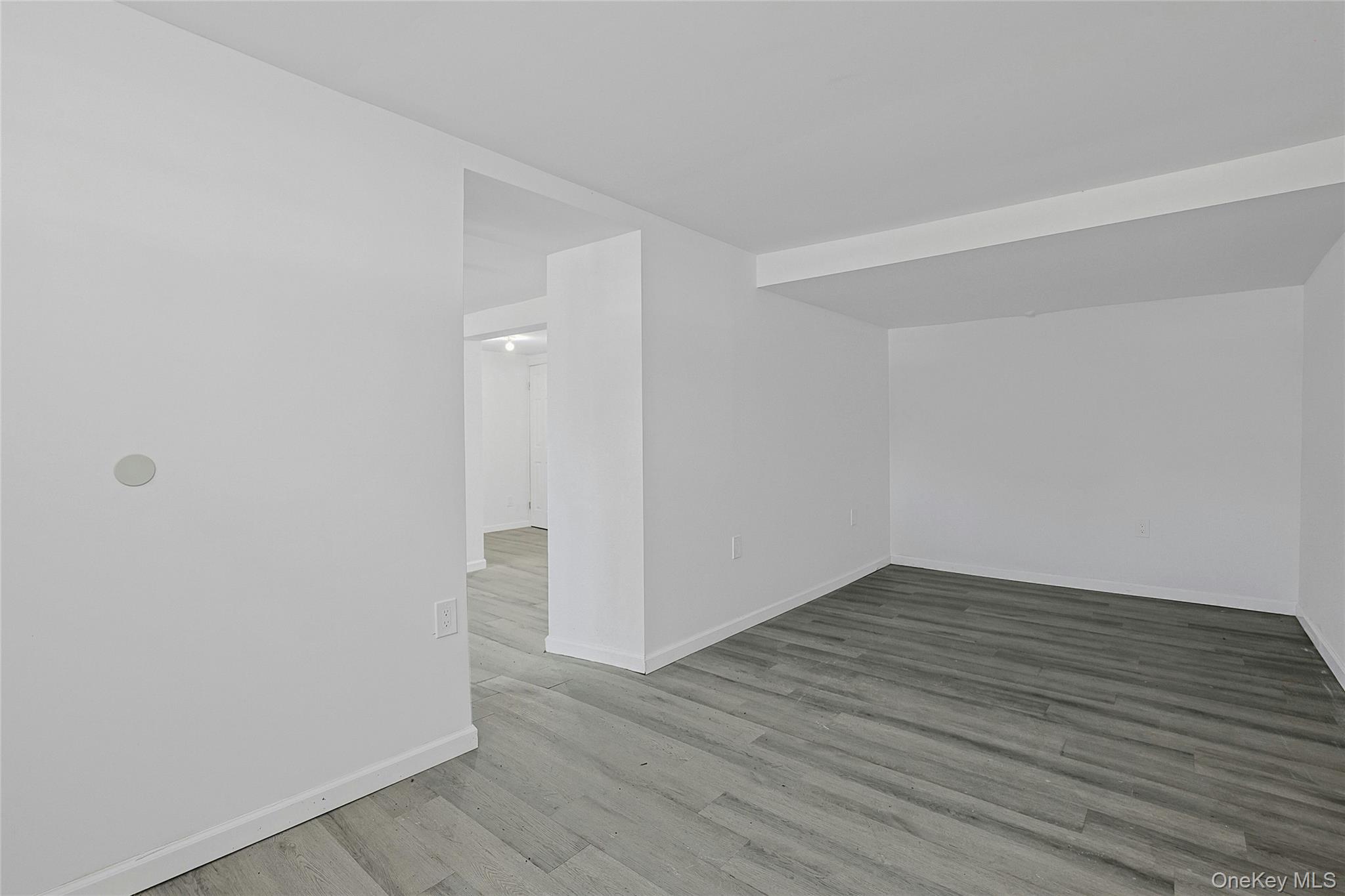 15 Waldron Avenue Property Photo 39