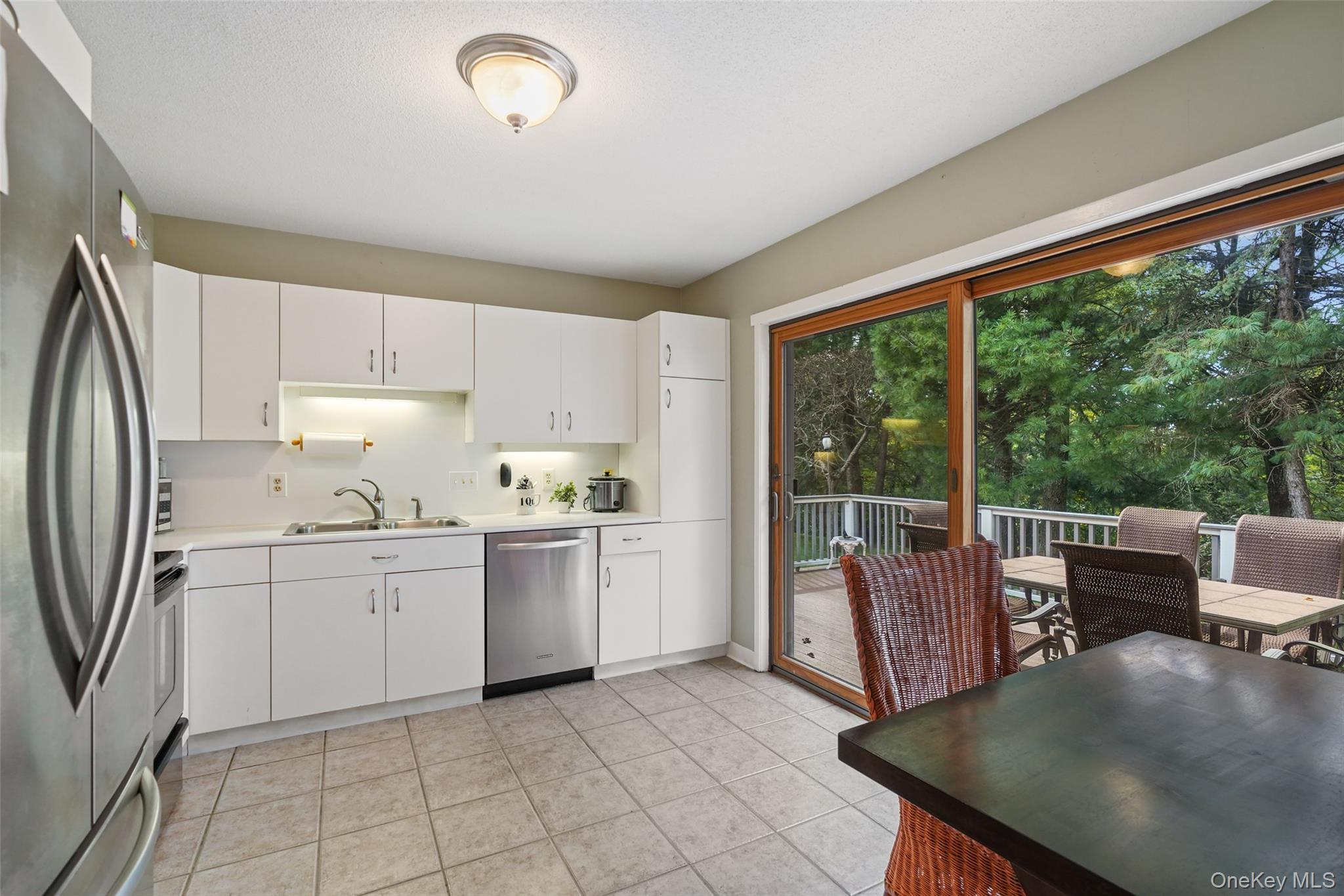 593 Heritage Hills Drive C Property Photo 8