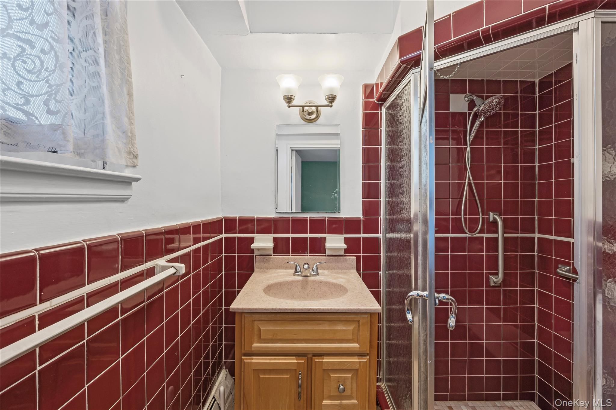 120 Morris Avenue B5 Property Photo 18