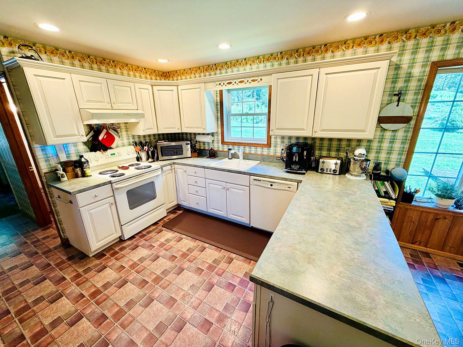 43 Schuman Road Property Photo 12