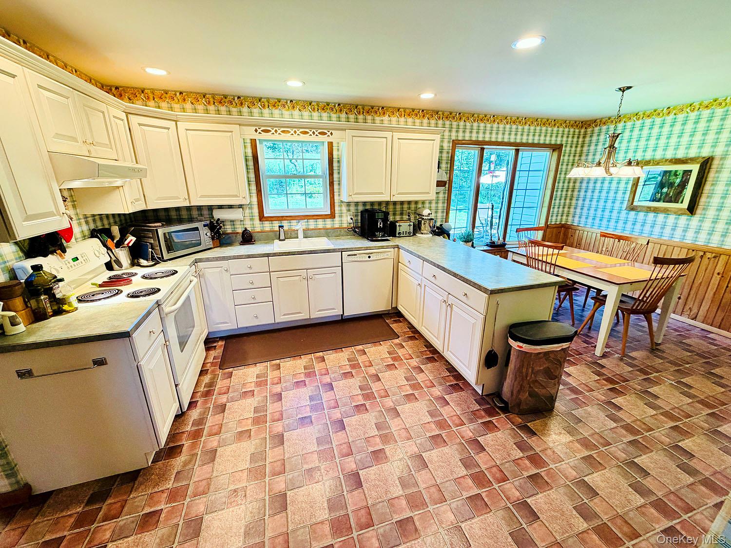 43 Schuman Road Property Photo 13