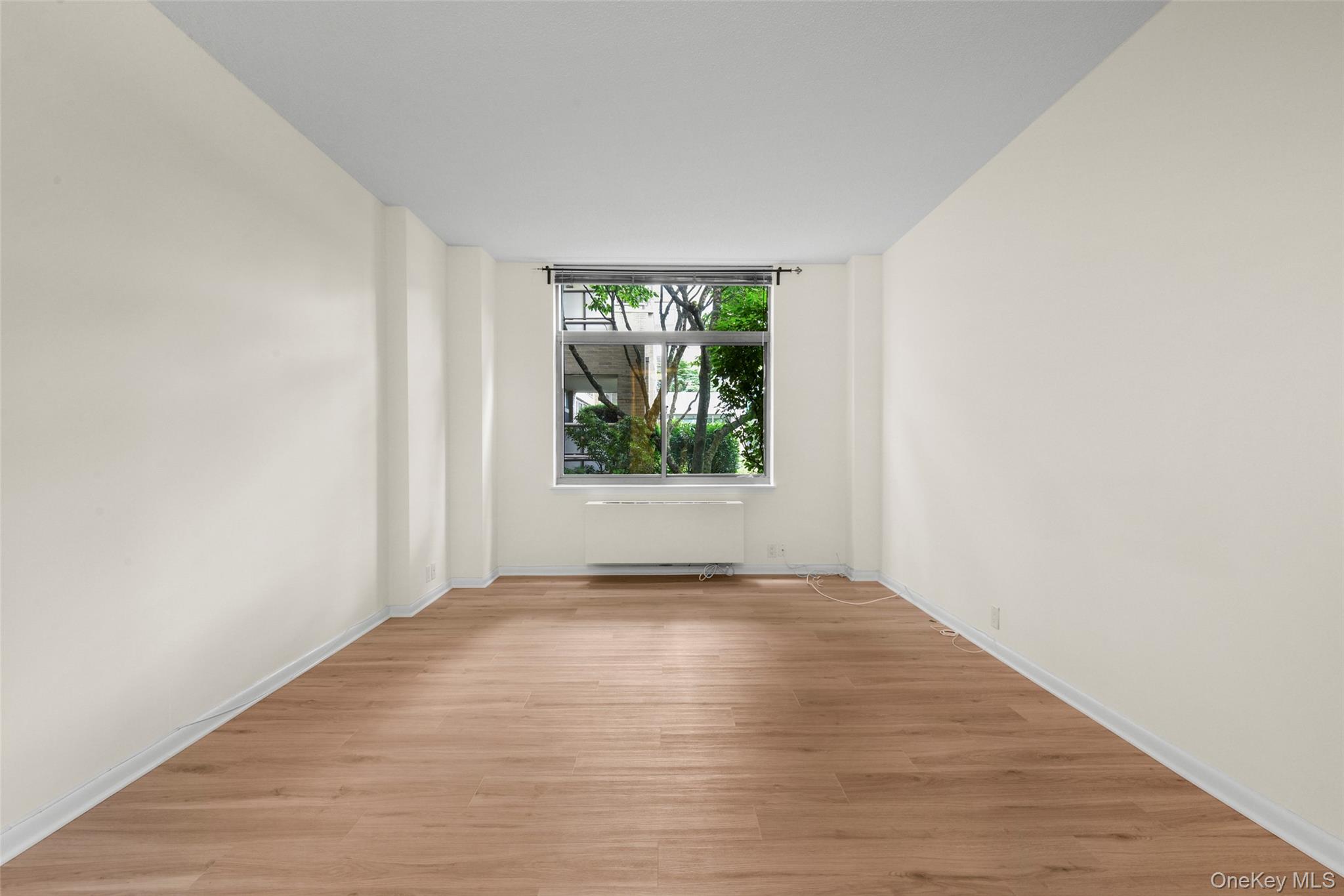 35 N Chatsworth Avenue 1g Property Photo 13