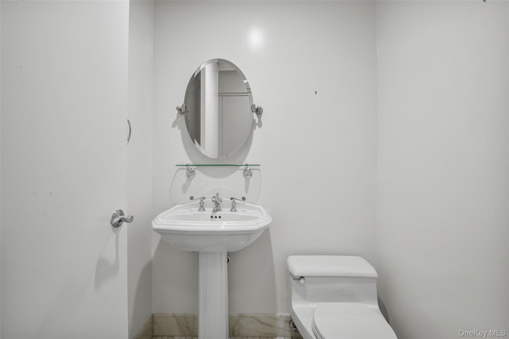 35 N Chatsworth Avenue 1g Property Photo 16