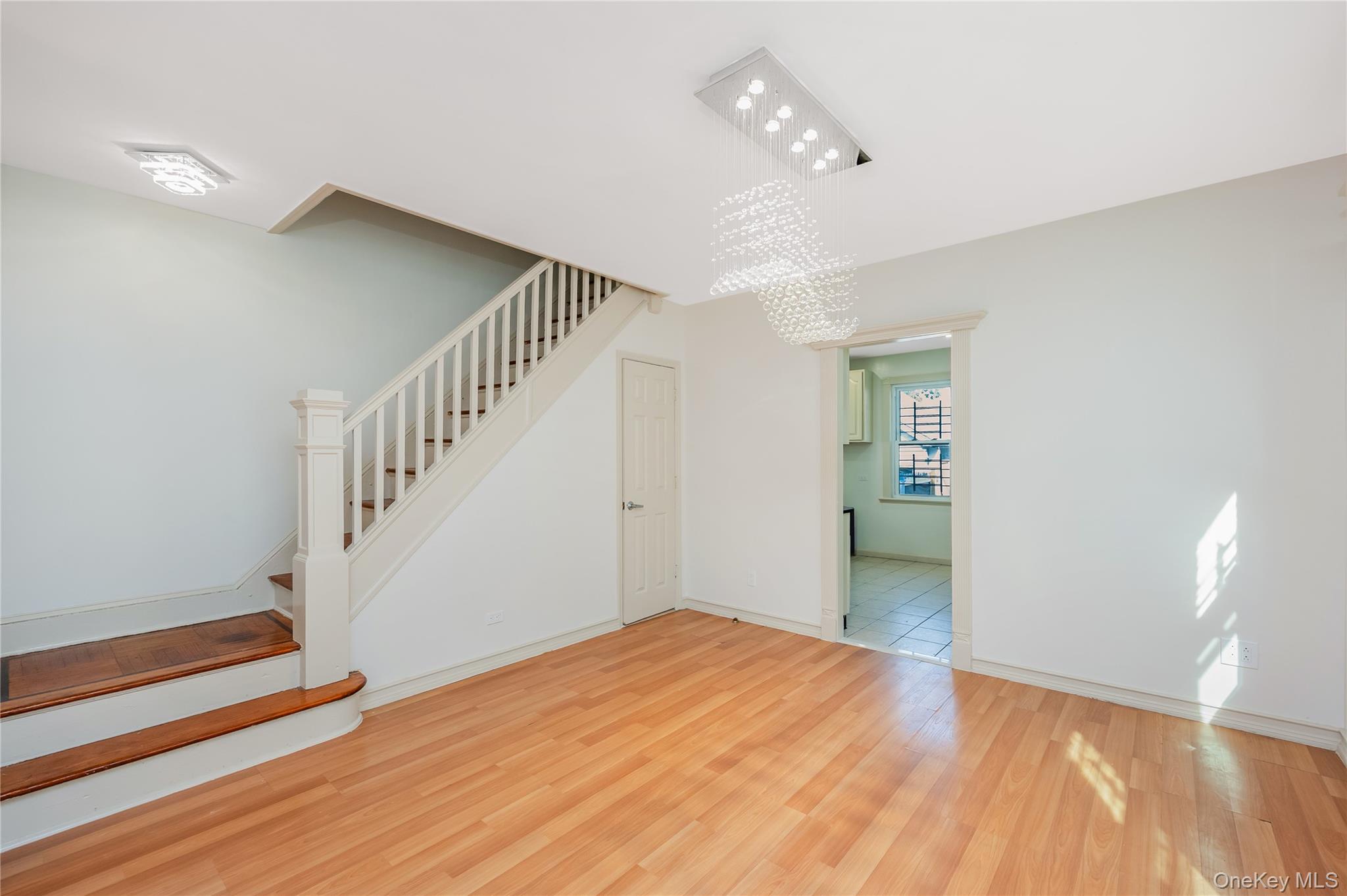 8409 107th Avenue Property Photo 10