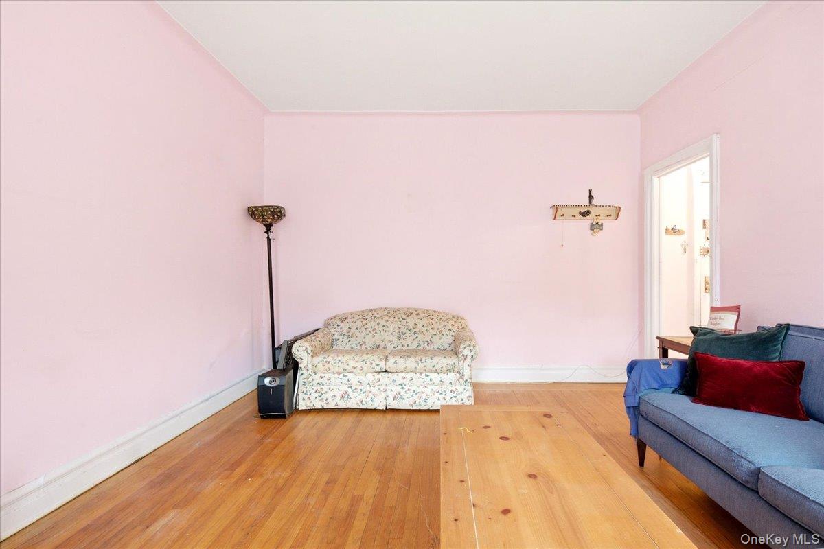 83-19 116th Street 6d Property Photo 11