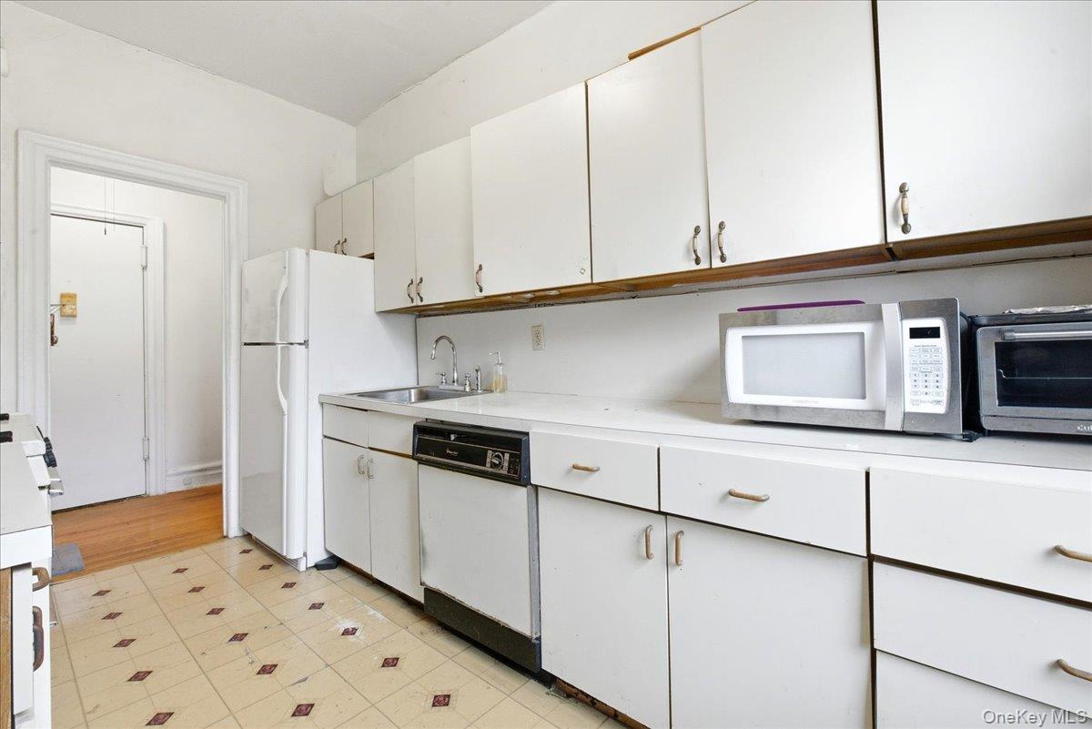 83-19 116th Street 6d Property Photo 15