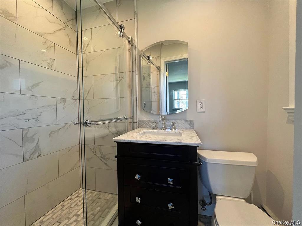 1 Cliftwood Drive Property Photo 10