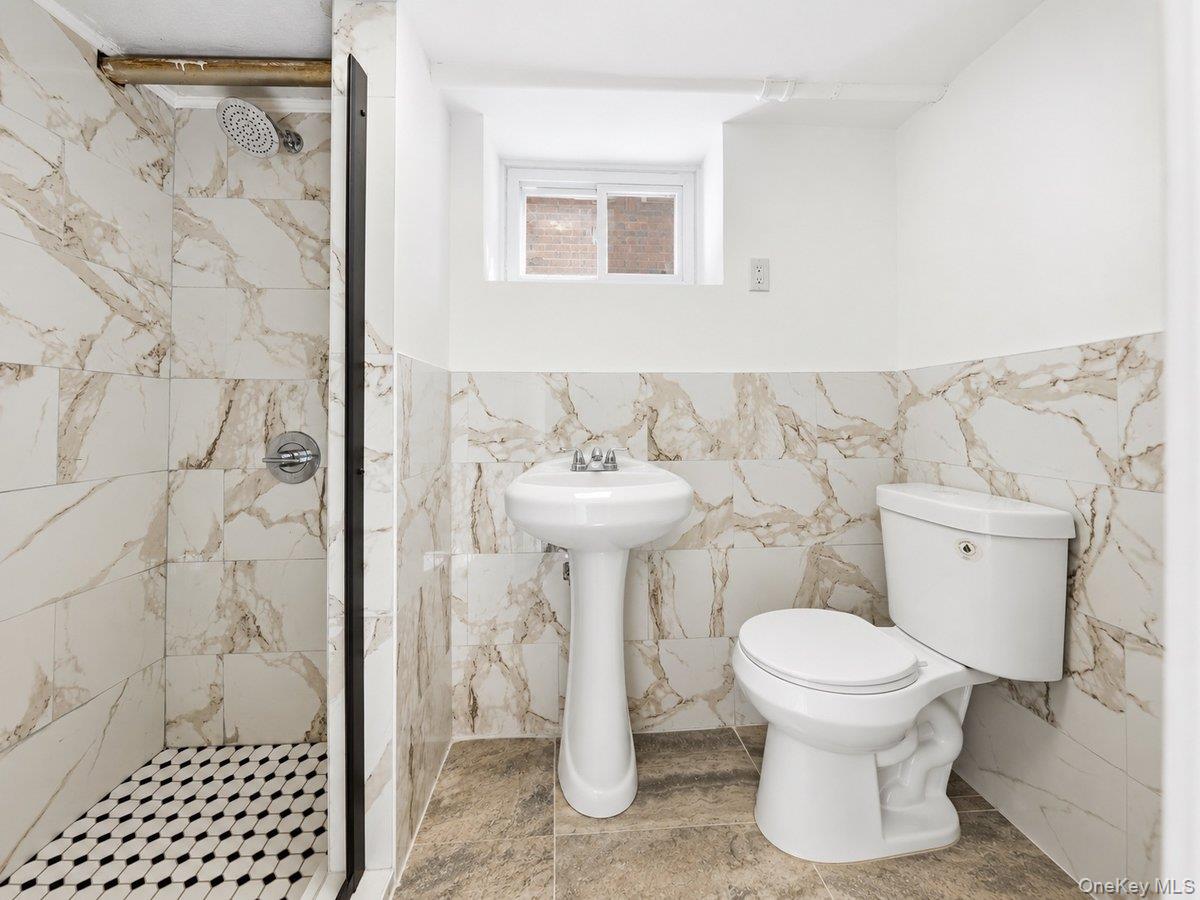 4227 Wilder Avenue Property Photo 15