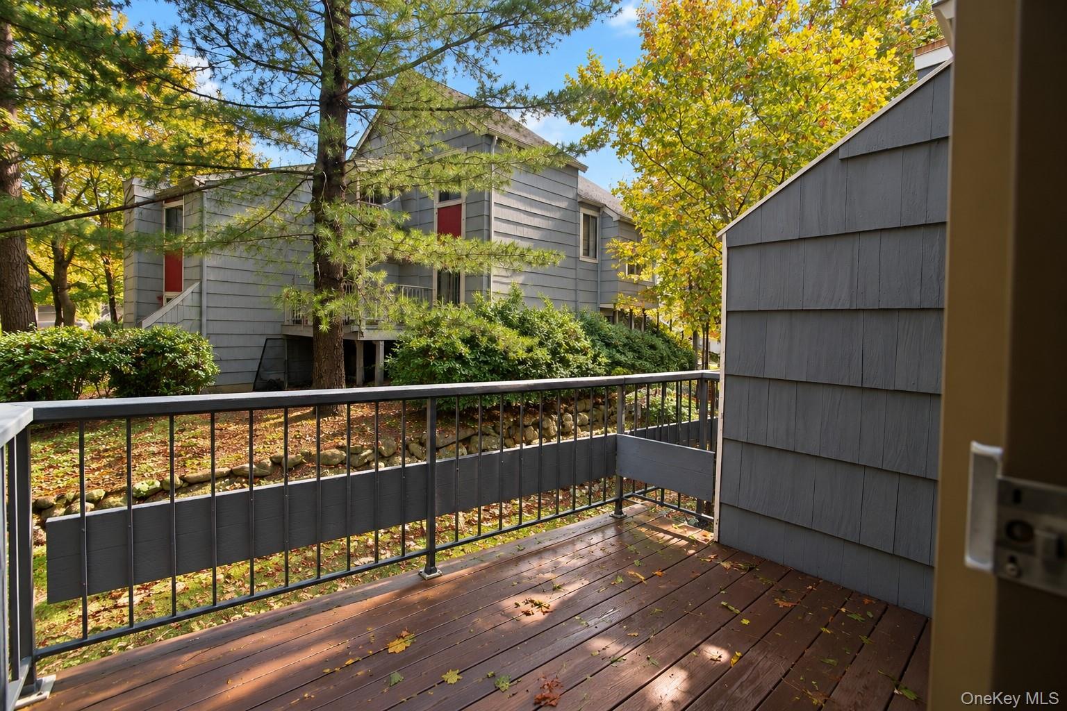 153 Treetop Circle Property Photo 18